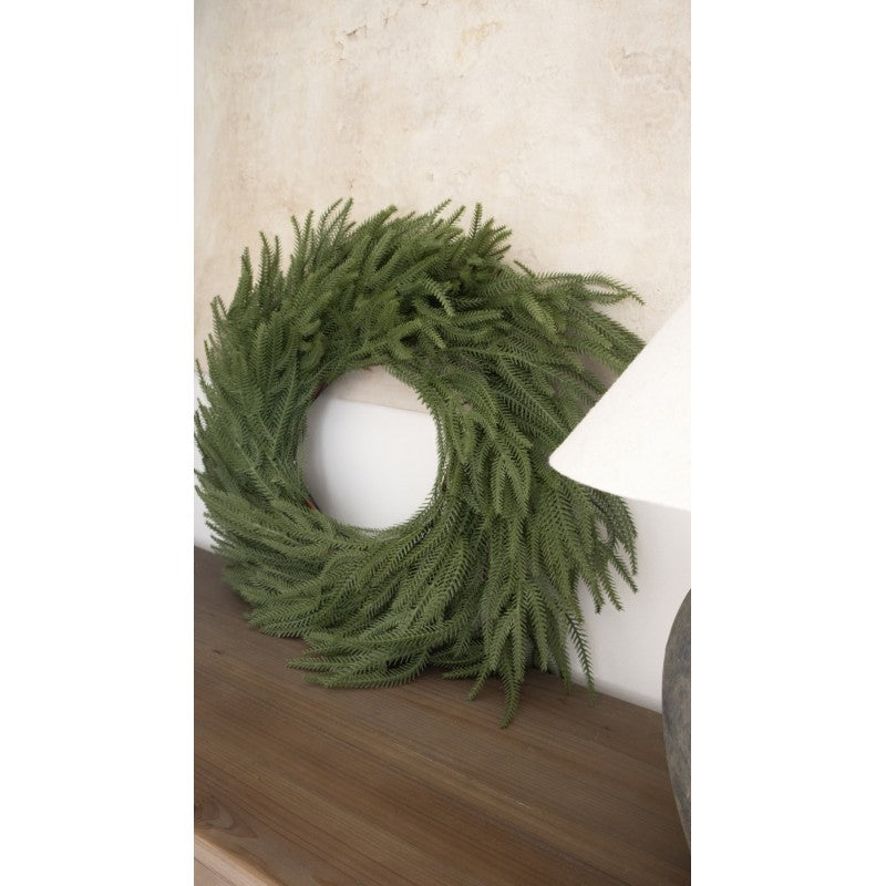 Ghirlanda Di Pino Lea By Salvatore Izzo